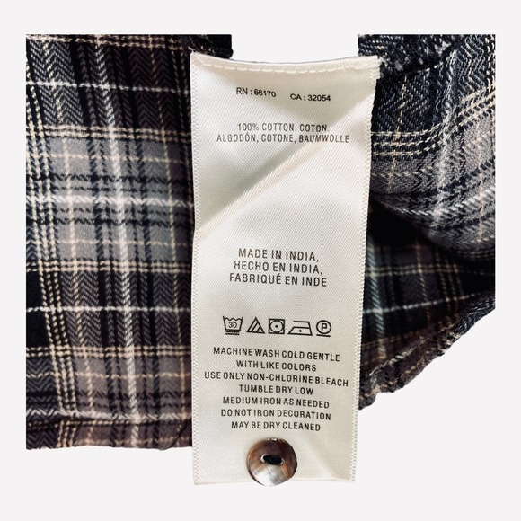 Akemi + Kin Anthropologie Blouse With Pearls Sz Small - Picture 7 of 7